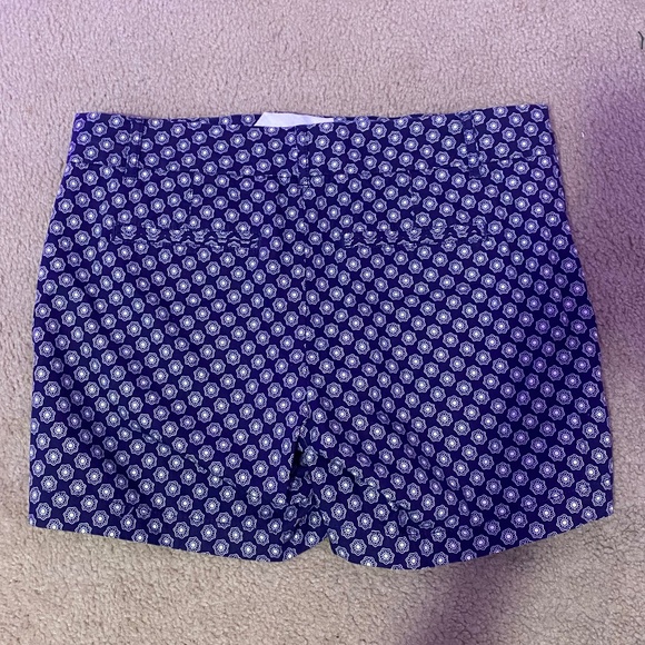 Banana Republic Printed Shorts - Picture 5 of 7